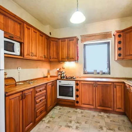Sleeps 4 Pool Air Con Wifi Villa *