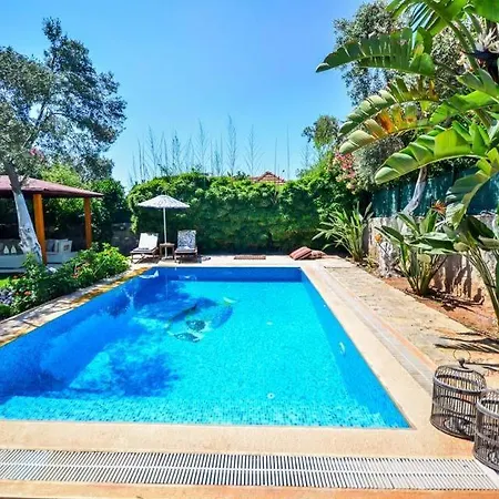 Sleeps 4 Pool Air Con Wifi Villa Bitez